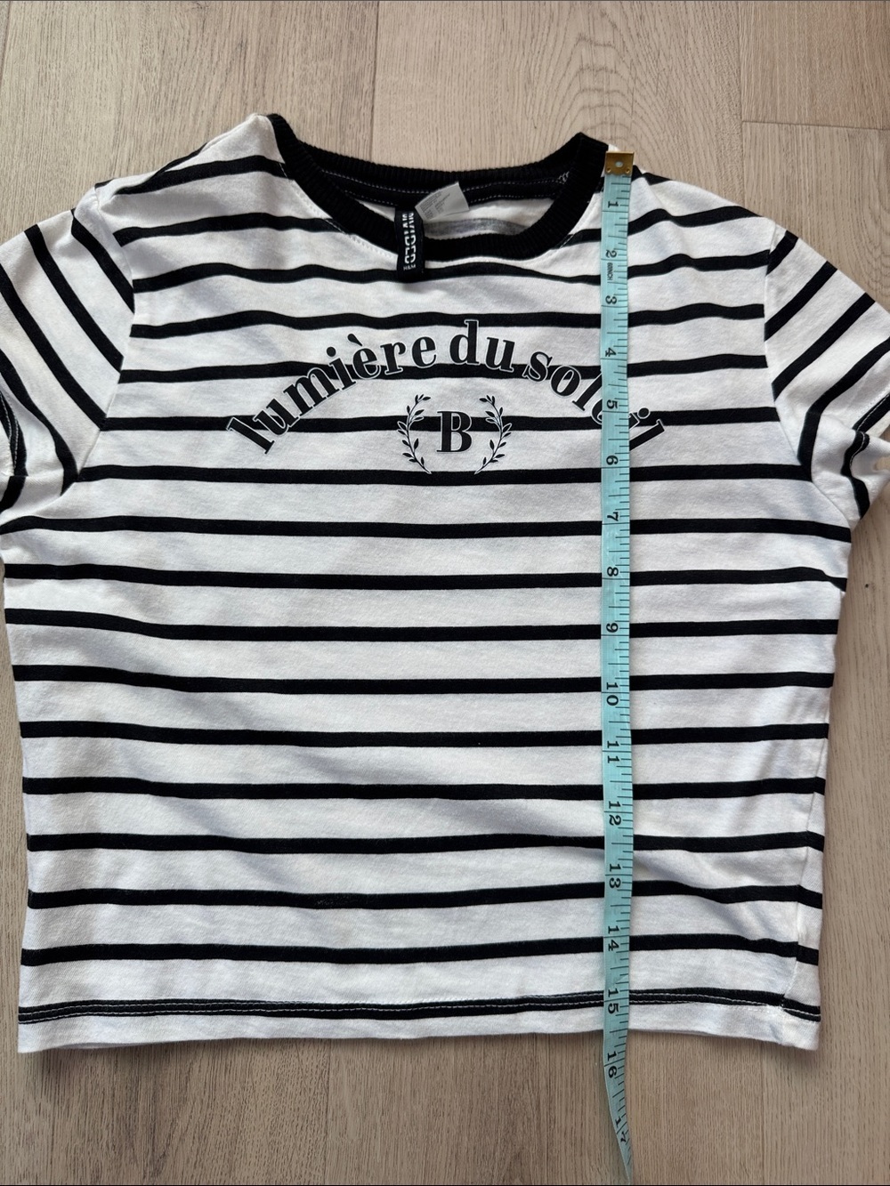 H&M tops - Picture 2 of 5
